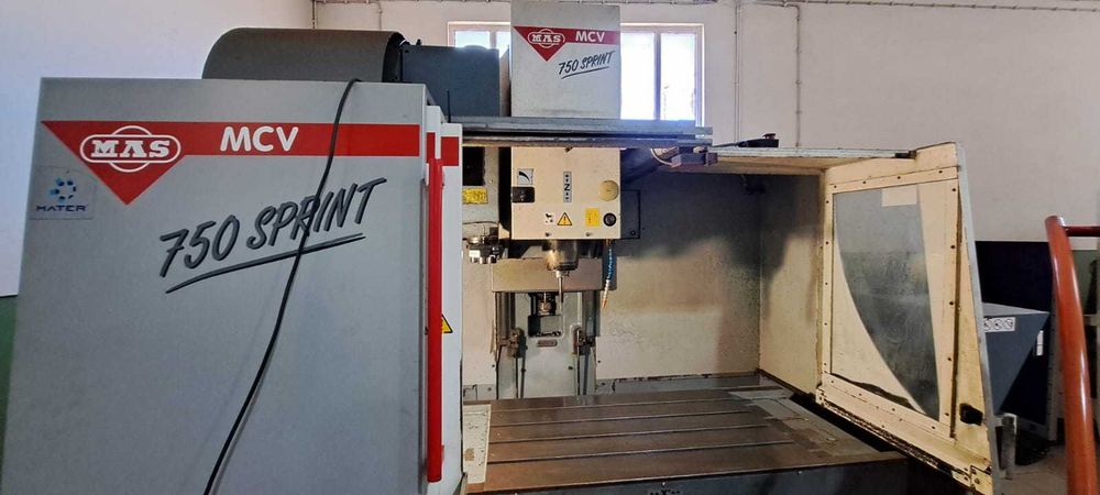 Centro de Maquinação CNC Mas MCV 750 Sprint