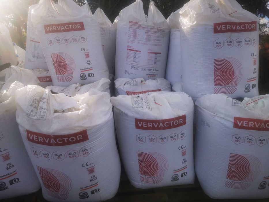 Nawozy Vervactor Polifoska wapno humus