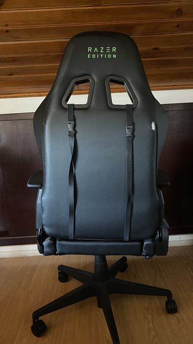 Cadeira gamer razer