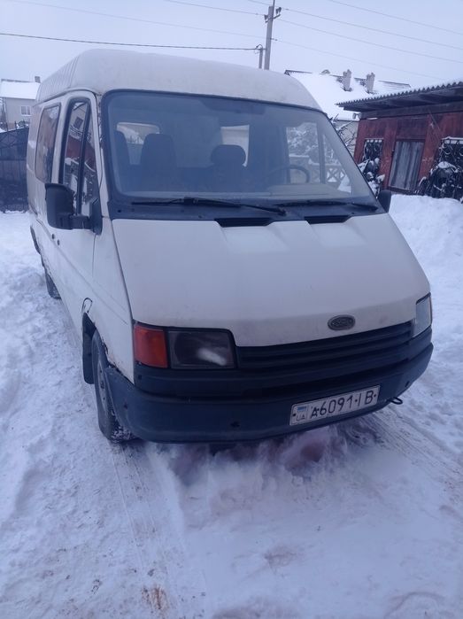 Форд транзіт 2.5 простий дизель