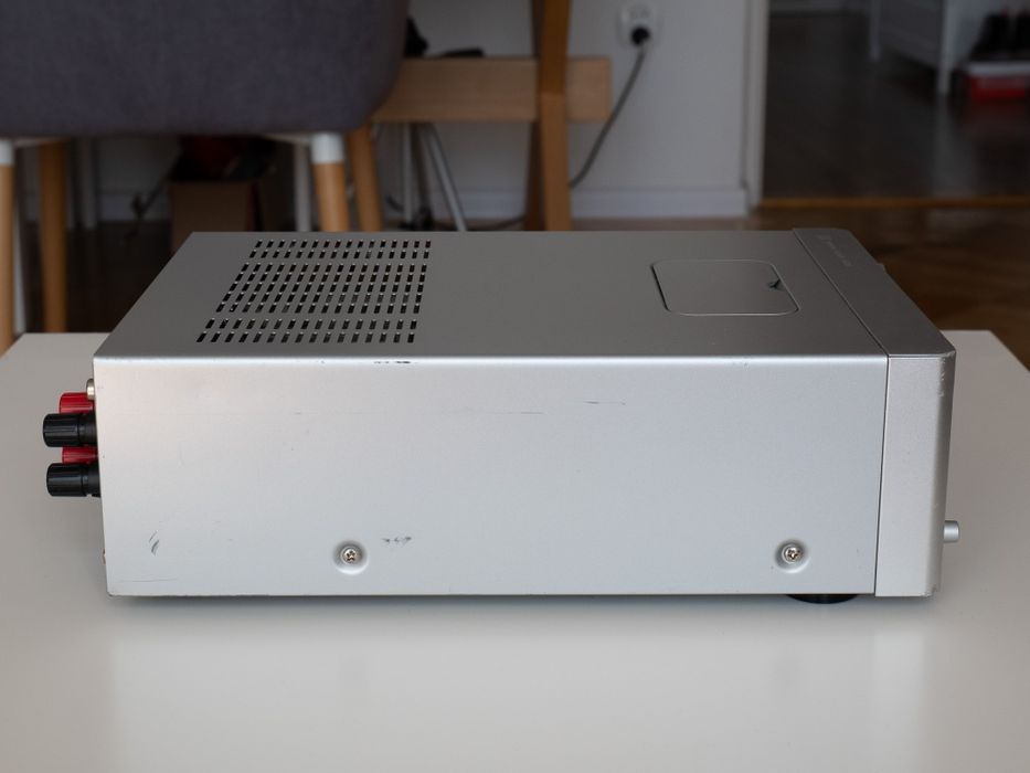 Onkyo CR-545 – amplituner  + pilot