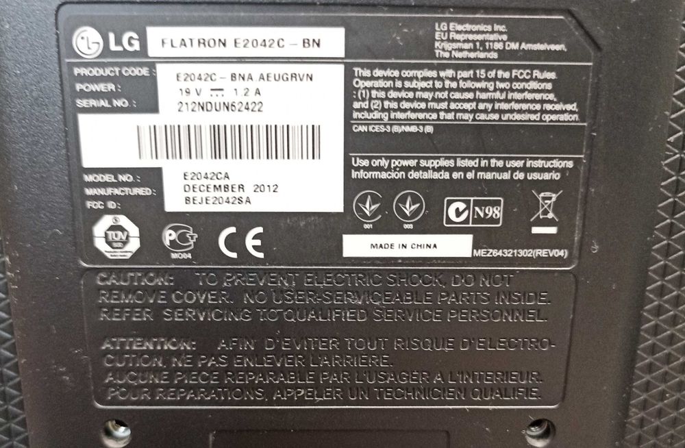 Монитор 20" LG E2042C-BN