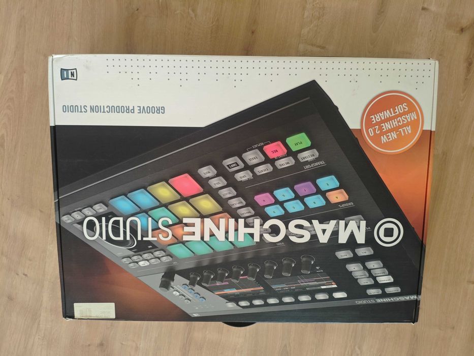 Native Instruments Maschine Studio