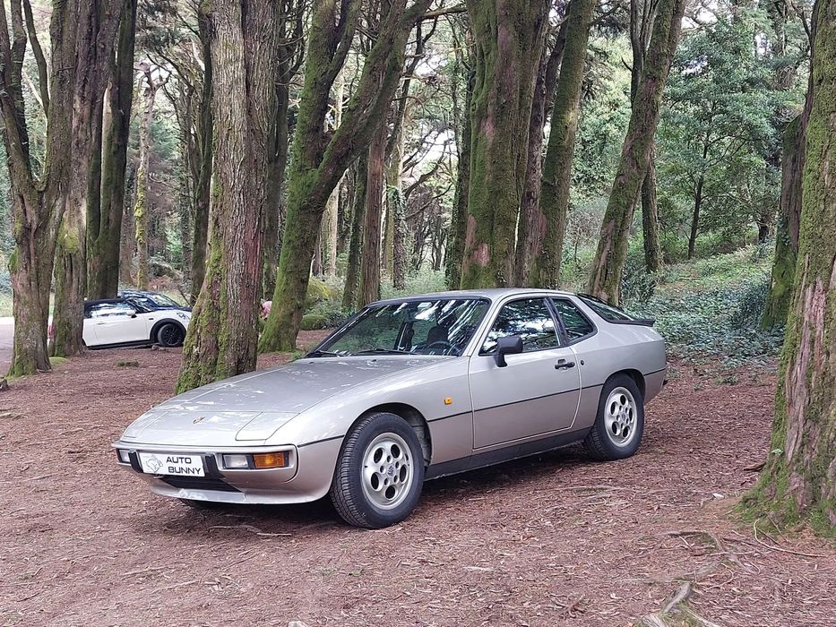 Porsche 924