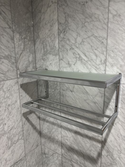 Vendo prateleira de wc
