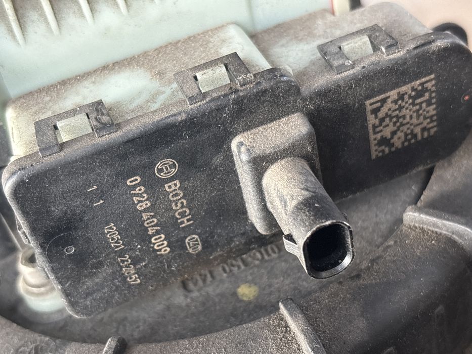 Zbiornik pompa Adblue VW Sharan