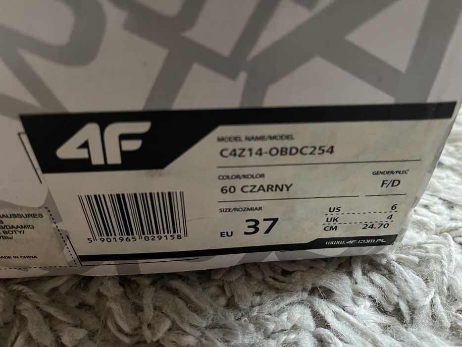 Kozaki sportowe damskie 4F