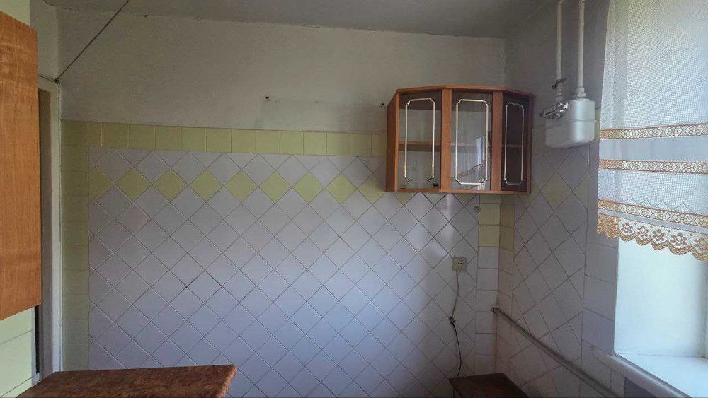 Продам 2 комнатную в кирпичном доме в центре, alm