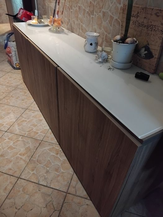 Movable Entry Console65729374285315121