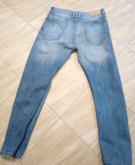 [19] Spodnie jeansy CROPP 32