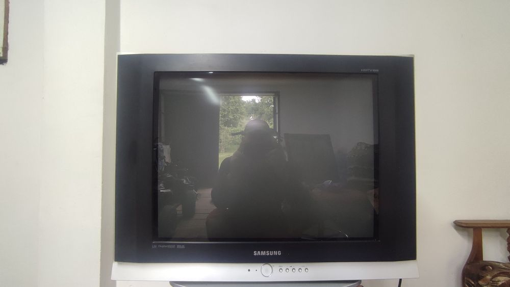 Телевізор самсунг