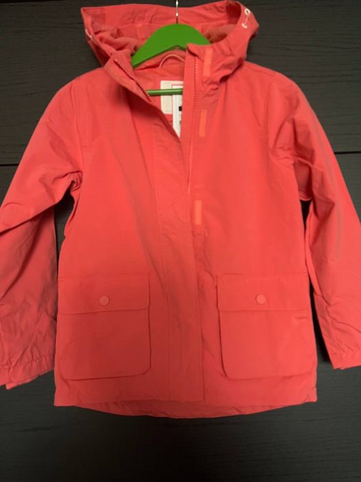 Куртка - плащ- дождевик на девочку