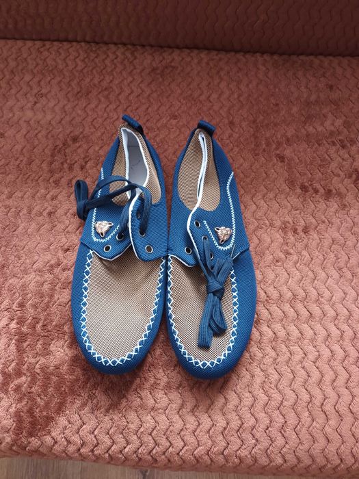 Sprzedam buty Mokasyny rozmiar 43 długość wkładki 26,8 cm