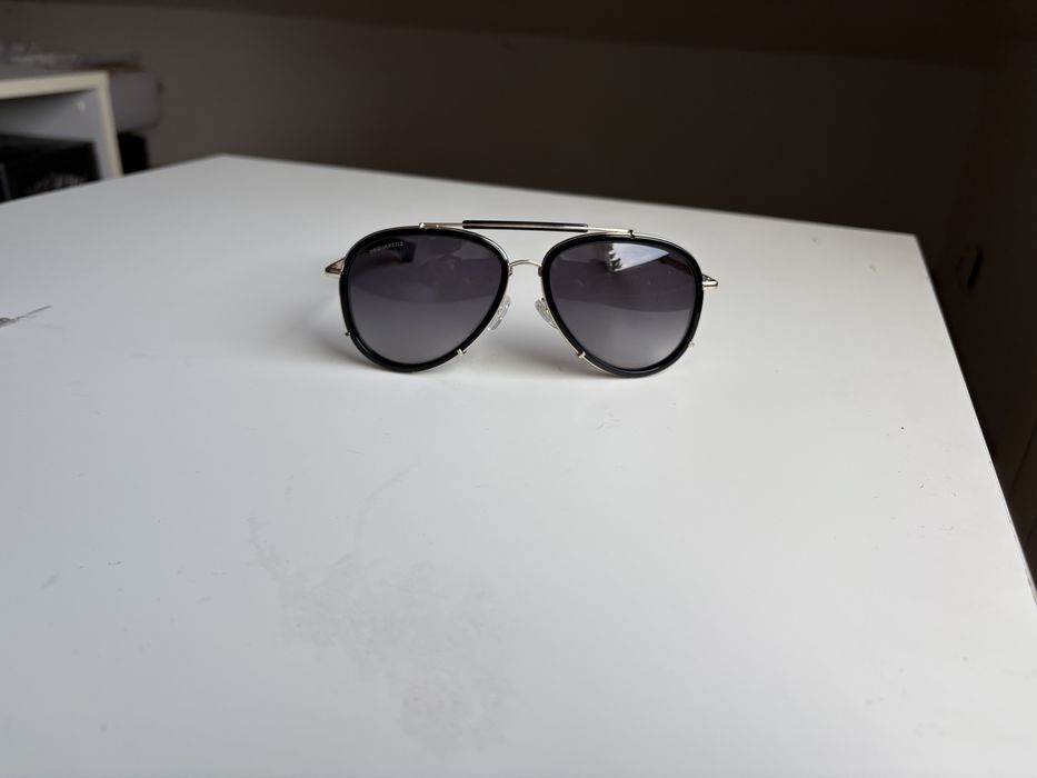 Okulary przeciwsloneczne Dsquared2 nowe oryginal aviator