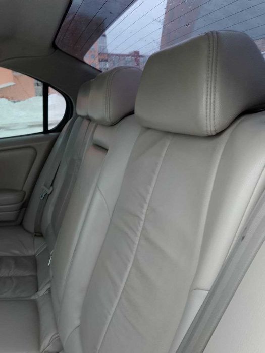 Продам машину Nissan Maxima 2005