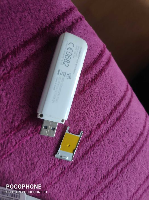 Huawei mobile broadband model 156g Modem USB SIM SD