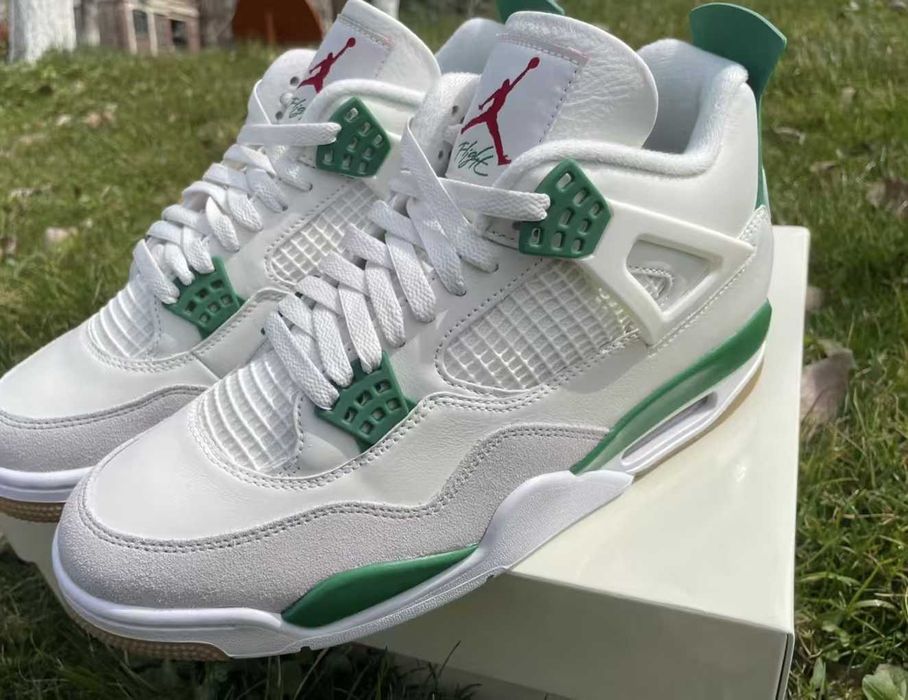 Jordan Air Jordan 4 Retro Green Thunder.43