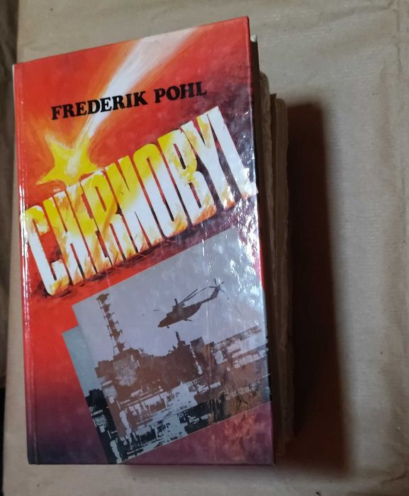 Livros vários em bom estado