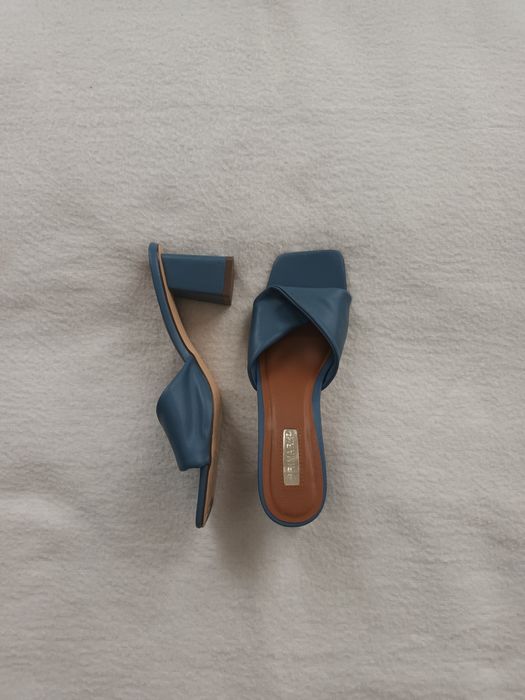 Сабо, жіночі шльопанці