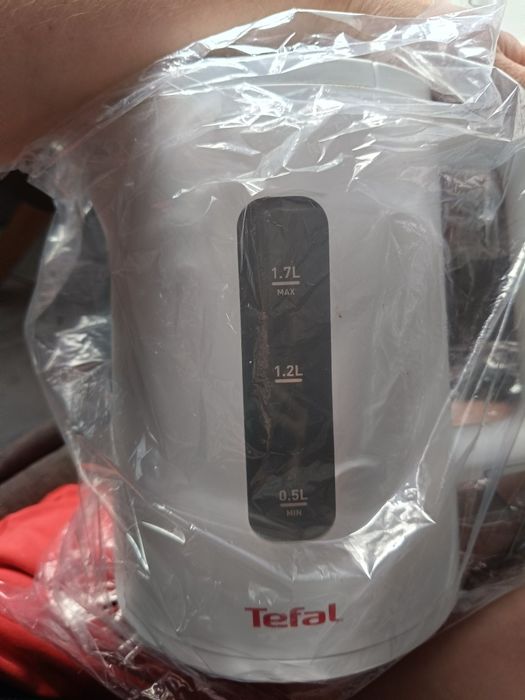 Czajnik elektryczny TEFAL