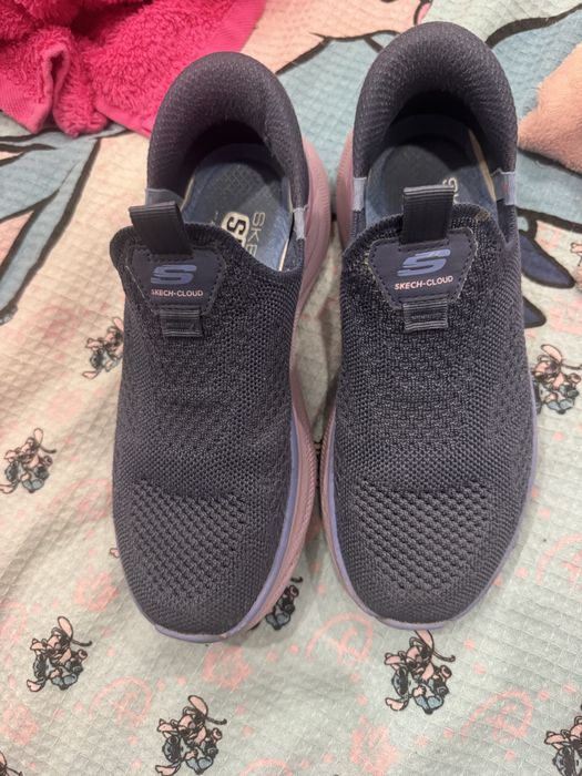 SKECHERS de menina azuis e rosas