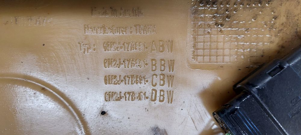 zderzak tył ford s-max st-line st lak: so s0