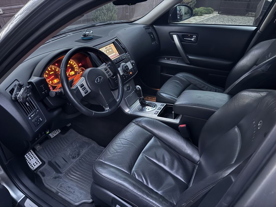 Infiniti FX35 ВЛАСНИК