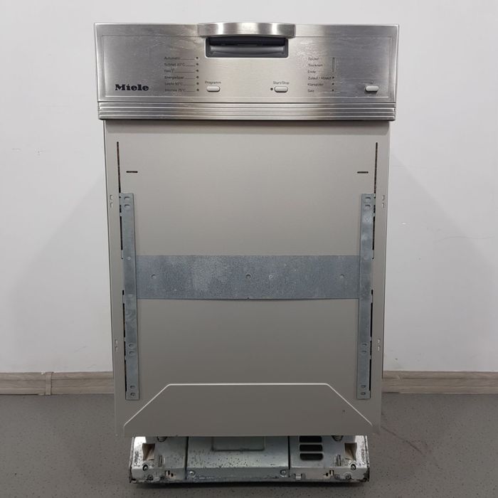 Посудомийні машини  Miele G5610 SCU