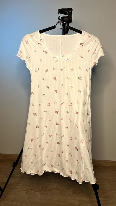 Домашня сукня, піжама