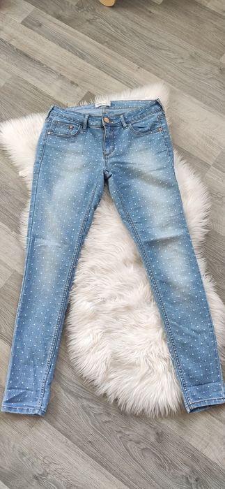 Jeansy w kropki rozmiar m/l
