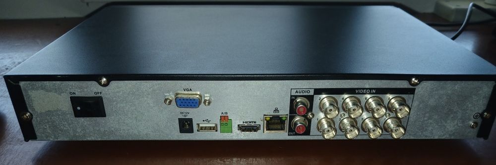 Видеорегистратор Dahua DHI - HCVR5108H - S2