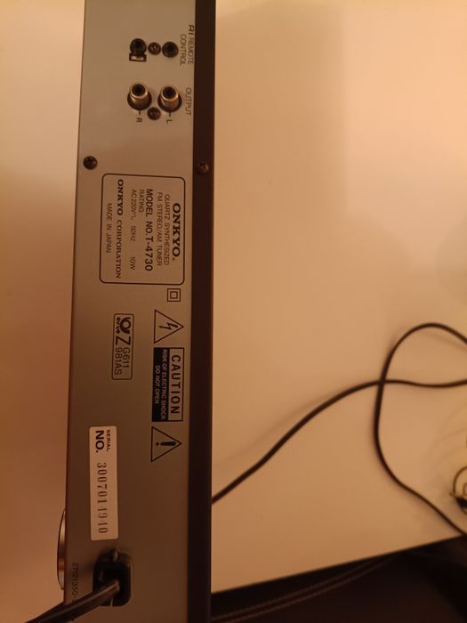 Tuner  Onkyo T-4730