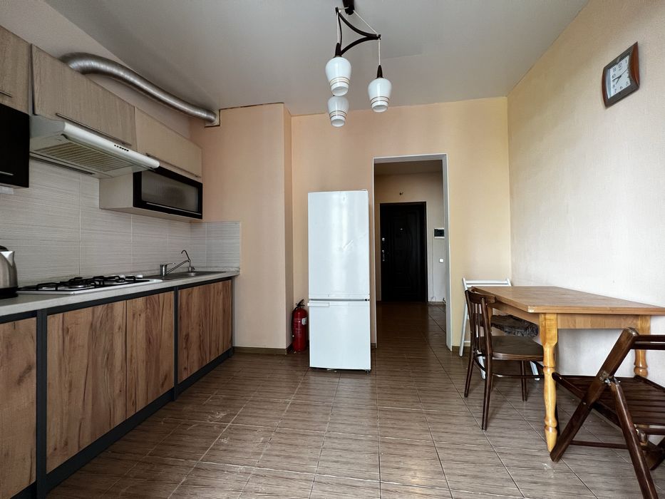 Здам на довгостроковий термін 1 КІМ квартиру, ЖК «Версаль парк»