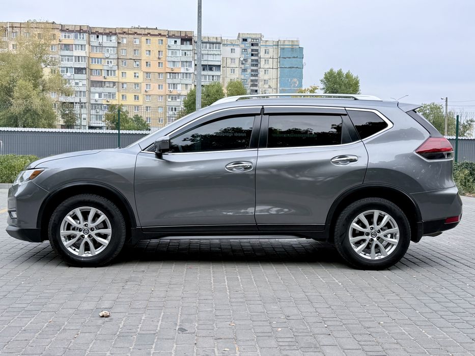 Продам Nissan Rogye