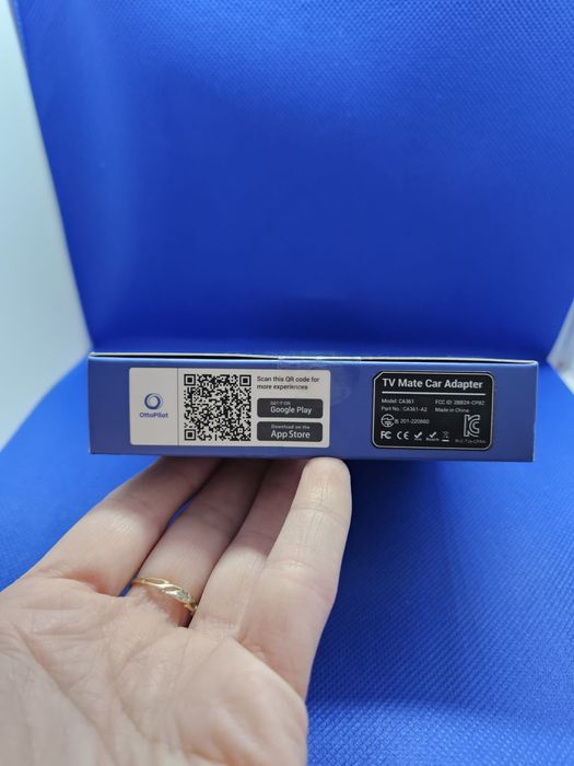 Adapter Ottocast TV Mate Car - Bezprzewodowy CarPlay & Android Auto