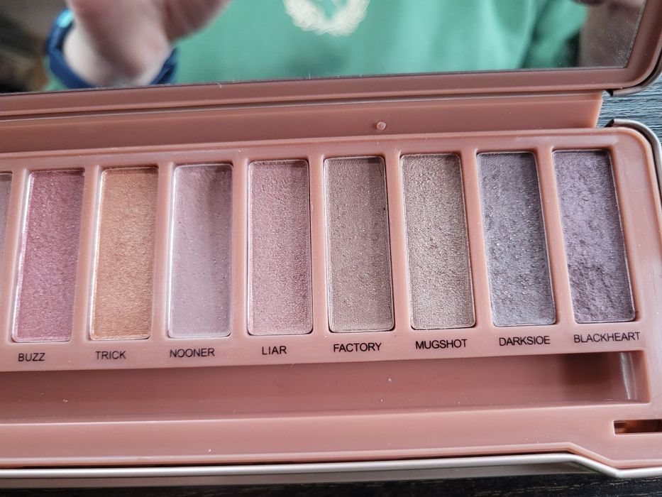 Urban Decay Naked 3 paleta cieni do powiek
