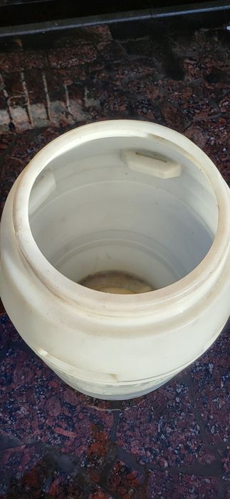 Бочка 100л ПЭТ (харчова)
