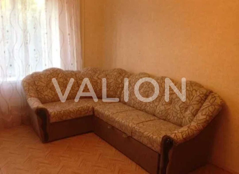 Продам 2кім.квартиру, 77кв.м., Солом'янський район Чоколівка вул.Донецька,37/19