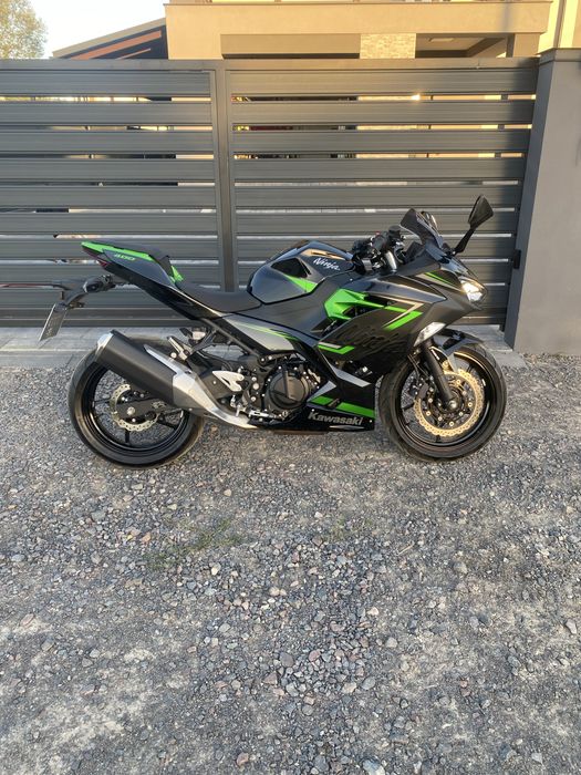 kawasaki ninja 400
