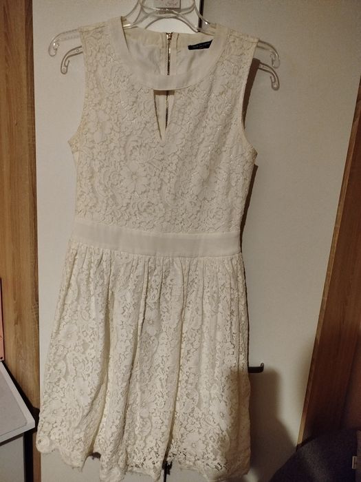 Sukienka elegancka koronkowa rozmiar M