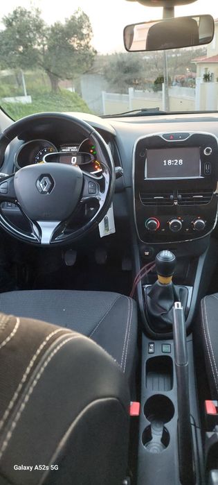 Renault Clio lV Sport Tourer 1.5 dci Ano 2015 insp 3/2027 pneus novos