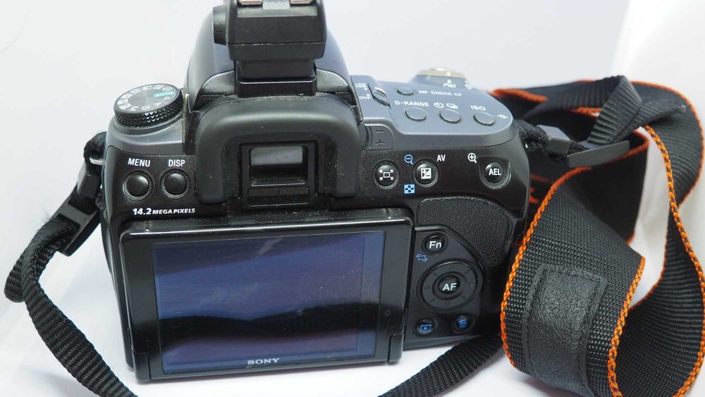 Sony Alfa 550 obiektywy - akcesoria