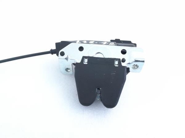 Fechadura / fecho da mala MERCEDES-BENZ Classe C (W204)