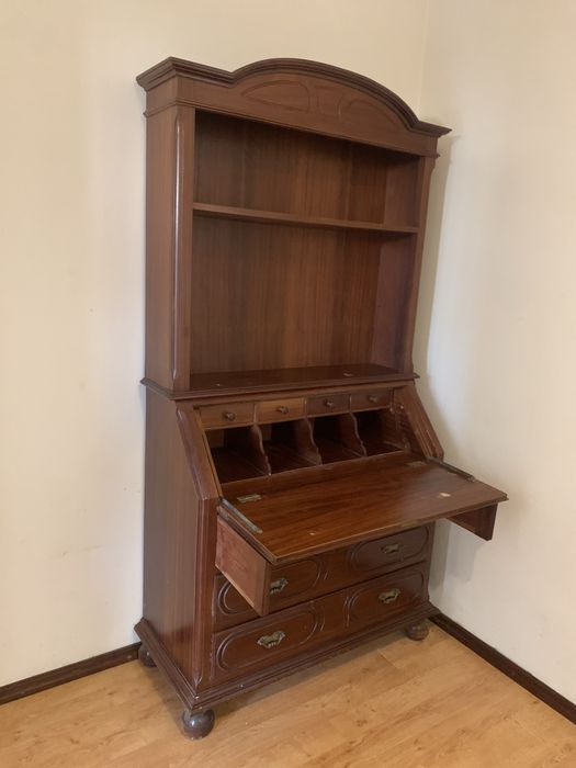 Mobiliário diverso em madeira desde 20€