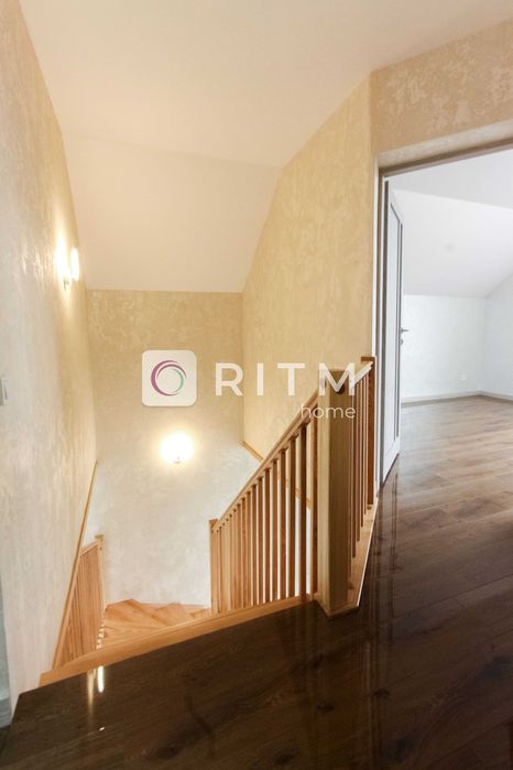 Продаж затишного будинку у Луцьку  біля річки!!!