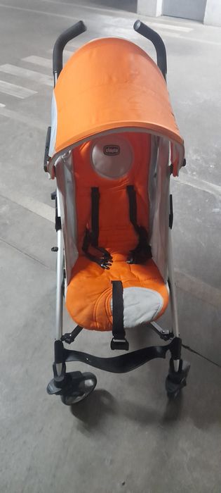 Carrinho passeio criança-chicco