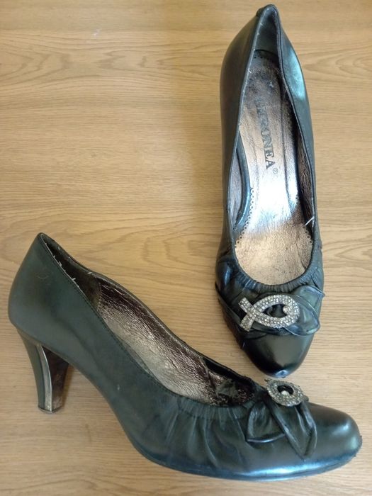 Туфли черные кожаные