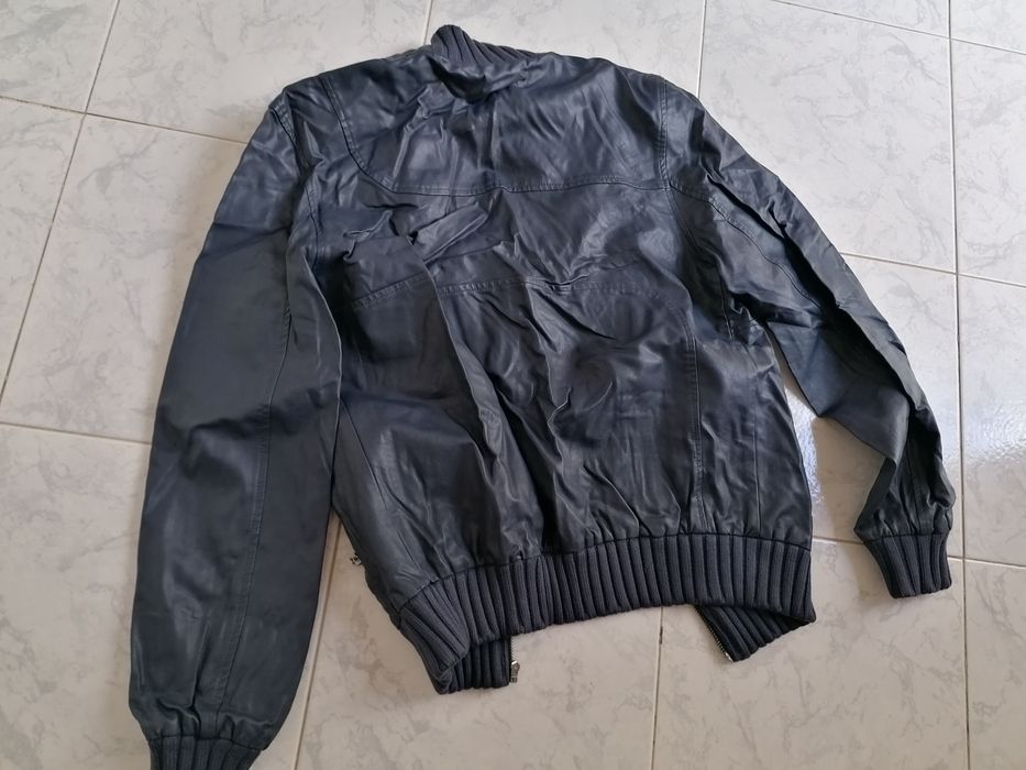 Blusão de homem pele sintética