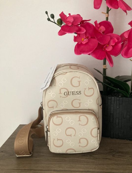 Nowy plecak plecaczek Guess crossbody