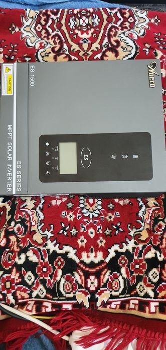 Продам  гибридный инвертор  Anern  1500w